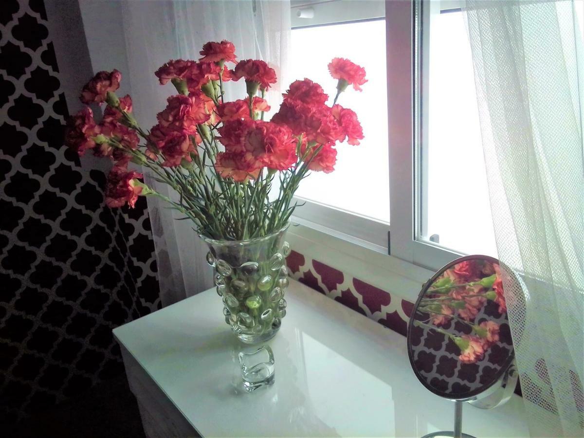 Vintage Apartment *